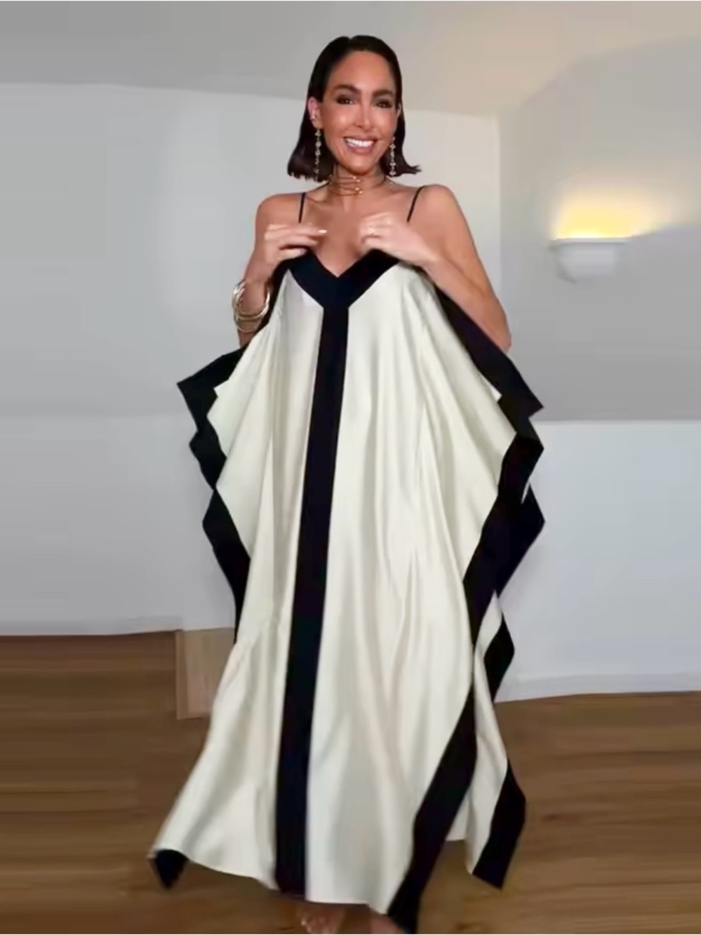 New H&M Flowing V-Neck Spaghetti Strap Maxi Dress